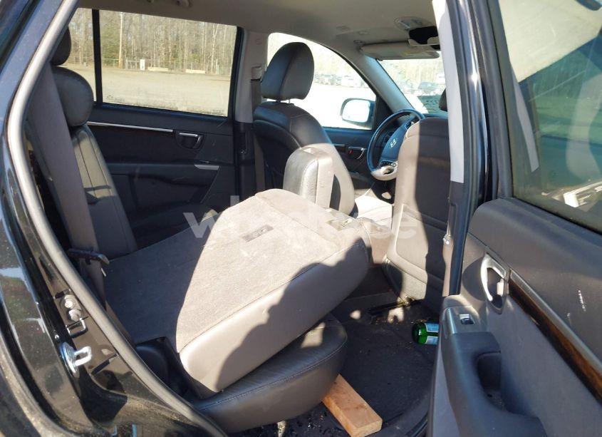 Photo 8 of 2011 Hyundai Santa FE SE (VIN 5XYZH4AG7BG009830)