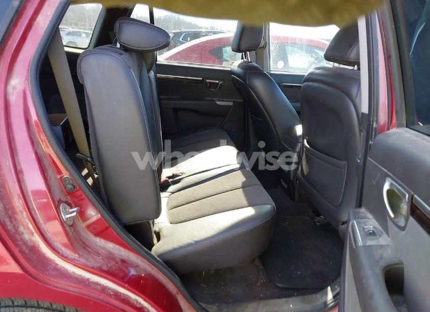 Photo 8 of 2011 Hyundai Santa FE SE (VIN 5XYZH4AG8BG060317)