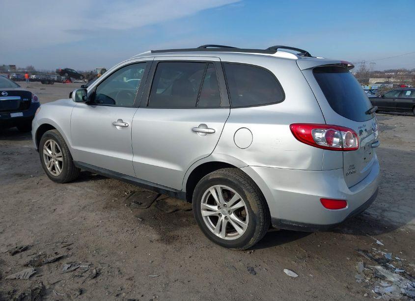 Photo 3 of 2011 Hyundai Santa FE SE (VIN 5XYZH4AG9BG086568)
