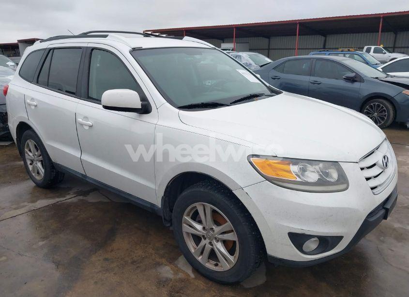 2011 Hyundai Santa FE SE (VIN 5XYZH4AG9BG091365) main photo