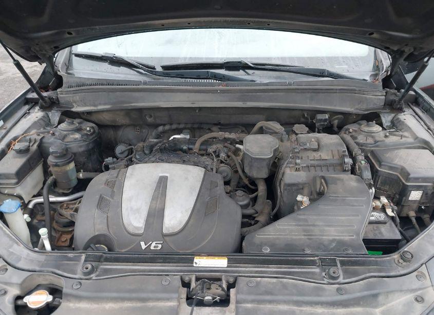 Photo 10 of 2011 Hyundai Santa FE SE (VIN 5XYZHDAG0BG049716)