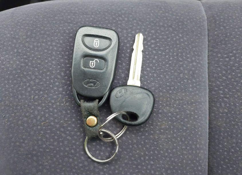 Photo 11 of 2011 Hyundai Santa FE SE (VIN 5XYZHDAG0BG049716)