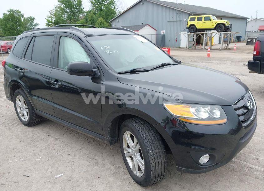 2011 Hyundai Santa FE SE (VIN 5XYZHDAG3BG087392) main photo