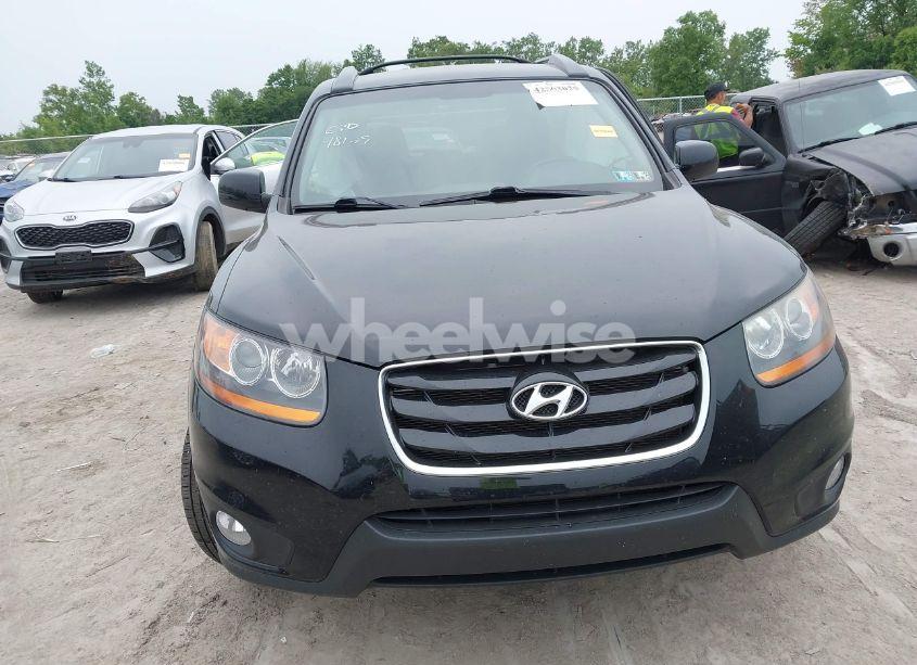 Photo 12 of 2011 Hyundai Santa FE SE (VIN 5XYZHDAG3BG087392)