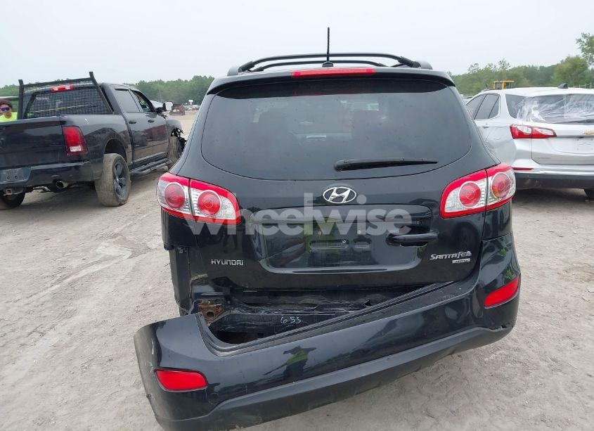 Photo 16 of 2011 Hyundai Santa FE SE (VIN 5XYZHDAG3BG087392)