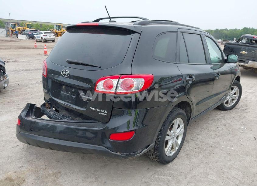 Photo 4 of 2011 Hyundai Santa FE SE (VIN 5XYZHDAG3BG087392)
