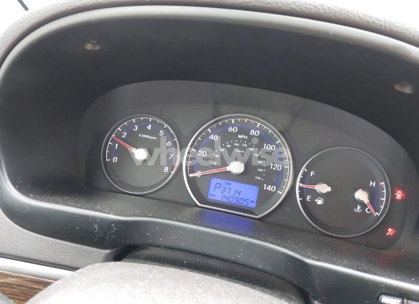 Photo 7 of 2011 Hyundai Santa FE SE (VIN 5XYZHDAG3BG087392)