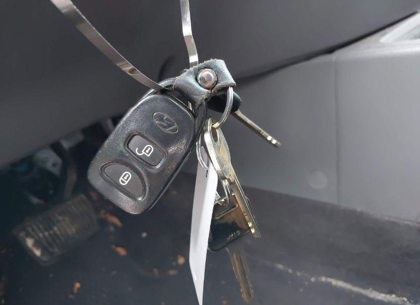 Photo 11 of 2011 Hyundai Santa FE SE (VIN 5XYZHDAG4BG021482)