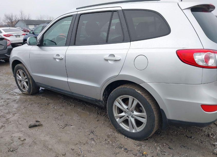 Photo 14 of 2011 Hyundai Santa FE SE (VIN 5XYZHDAG4BG021482)