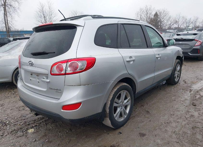 Photo 4 of 2011 Hyundai Santa FE SE (VIN 5XYZHDAG4BG021482)