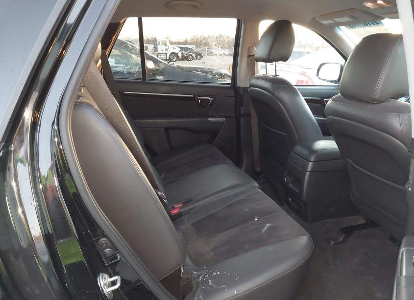 Photo 8 of 2011 Hyundai Santa FE SE (VIN 5XYZHDAG4BG029713)