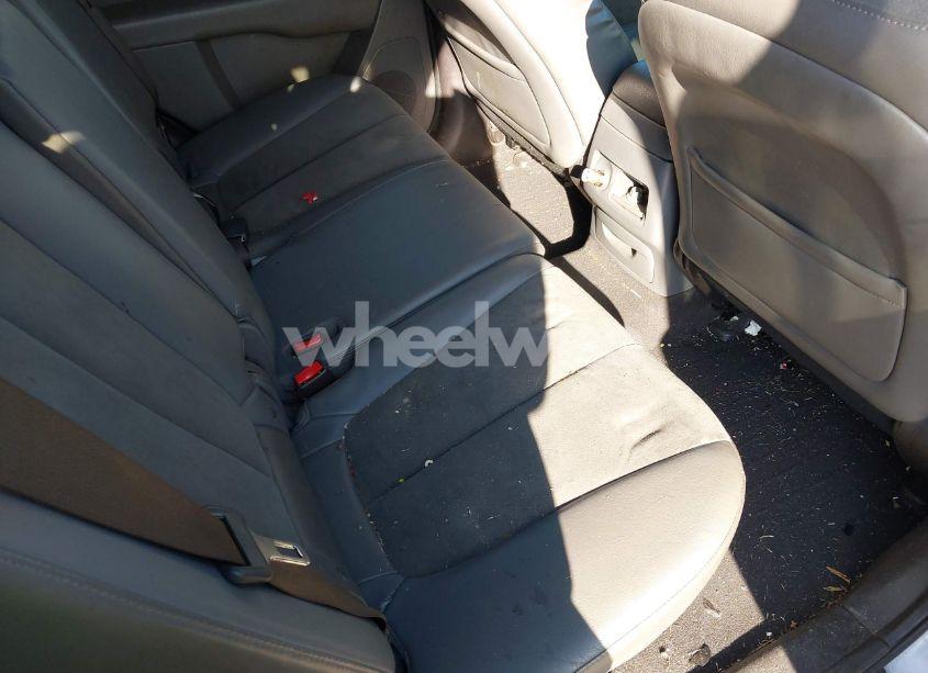 Photo 8 of 2011 Hyundai Santa FE SE (VIN 5XYZHDAG4BG038783)