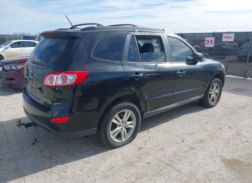 Photo 4 of 2011 Hyundai Santa FE SE (VIN 5XYZHDAG6BG059683)