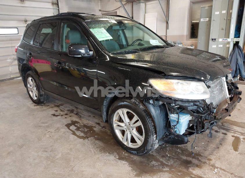 2011 Hyundai Santa FE SE (VIN 5XYZHDAG9BG033742) main photo