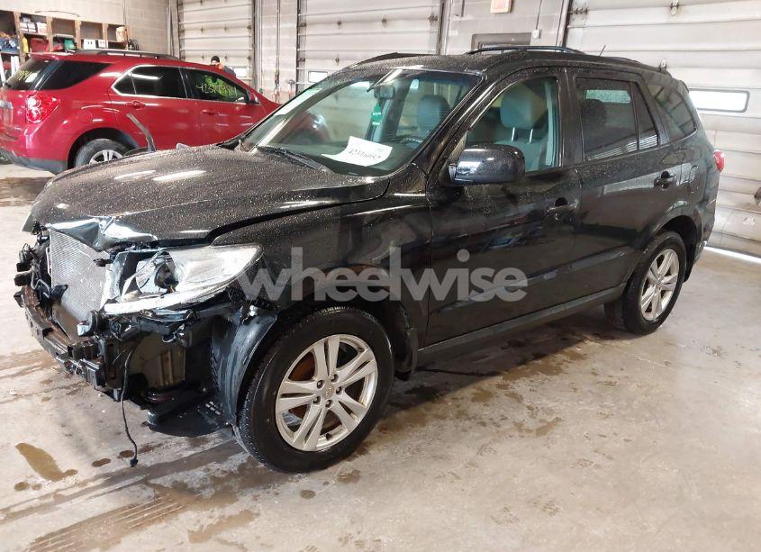 Photo 2 of 2011 Hyundai Santa FE SE (VIN 5XYZHDAG9BG033742)