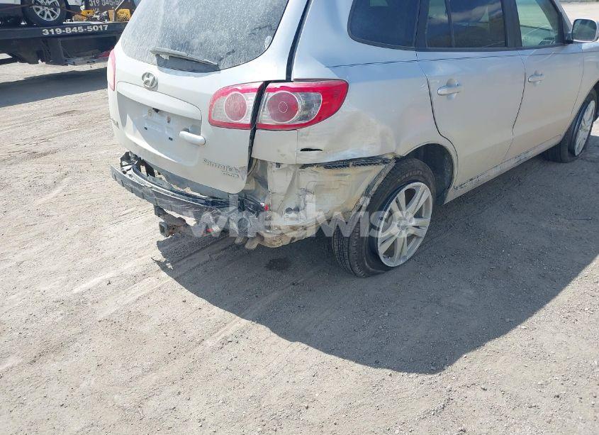 Photo 6 of 2011 Hyundai Santa FE SE (VIN 5XYZHDAGXBG008140)