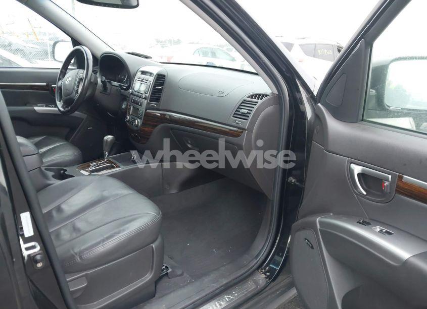 Photo 5 of 2011 Hyundai Santa FE LIMITED (VIN 5XYZK3AB0BG005618)