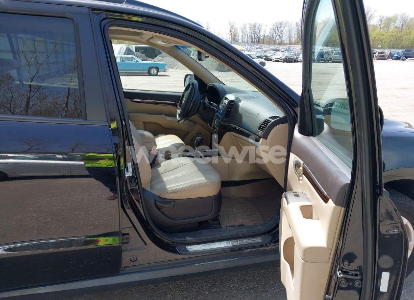 Photo 5 of 2011 Hyundai Santa FE LIMITED (VIN 5XYZK3AB6BG085247)