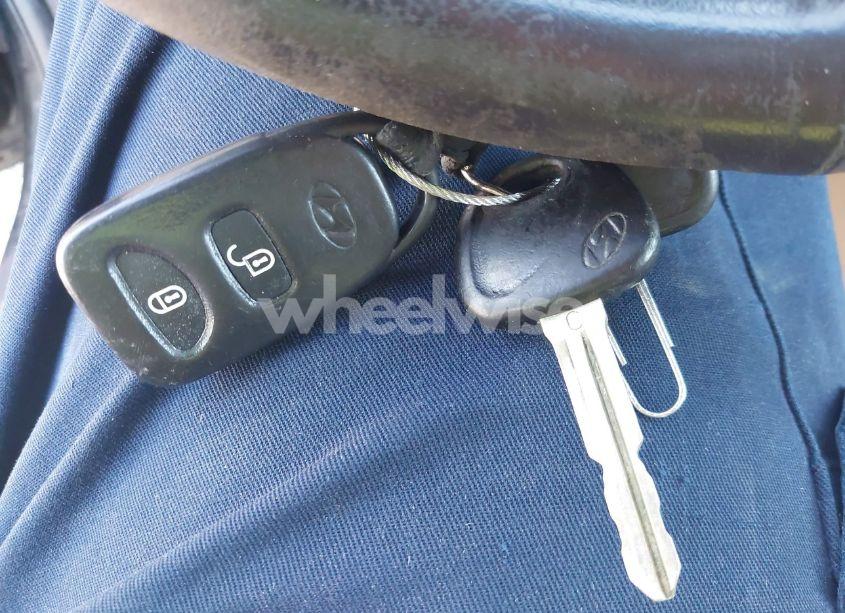 Photo 11 of 2011 Hyundai Santa FE LIMITED (VIN 5XYZK3AB8BG090692)