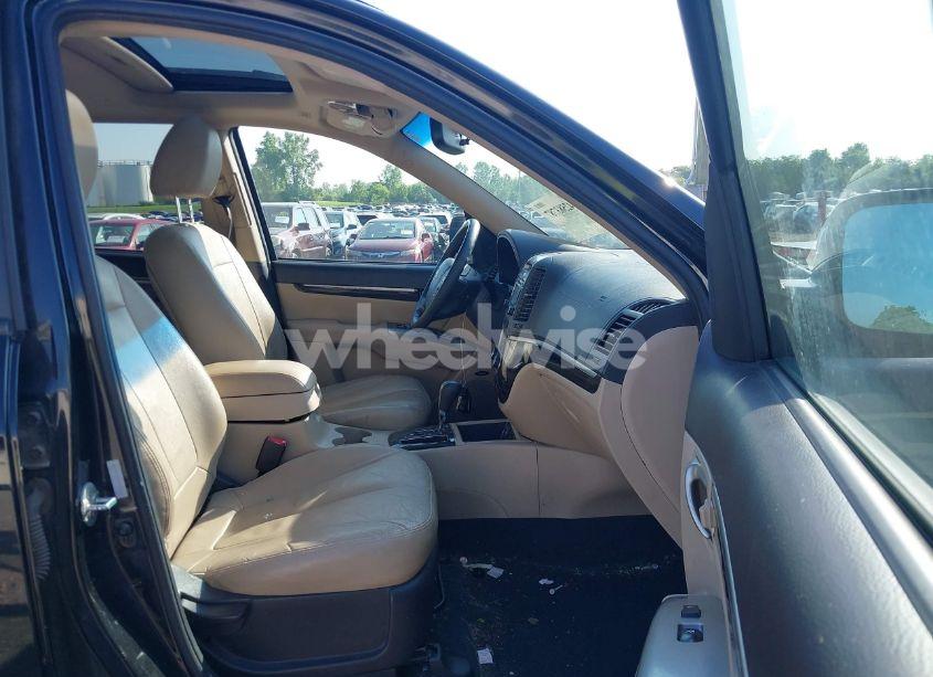 Photo 5 of 2011 Hyundai Santa FE LIMITED (VIN 5XYZK3AB8BG090692)