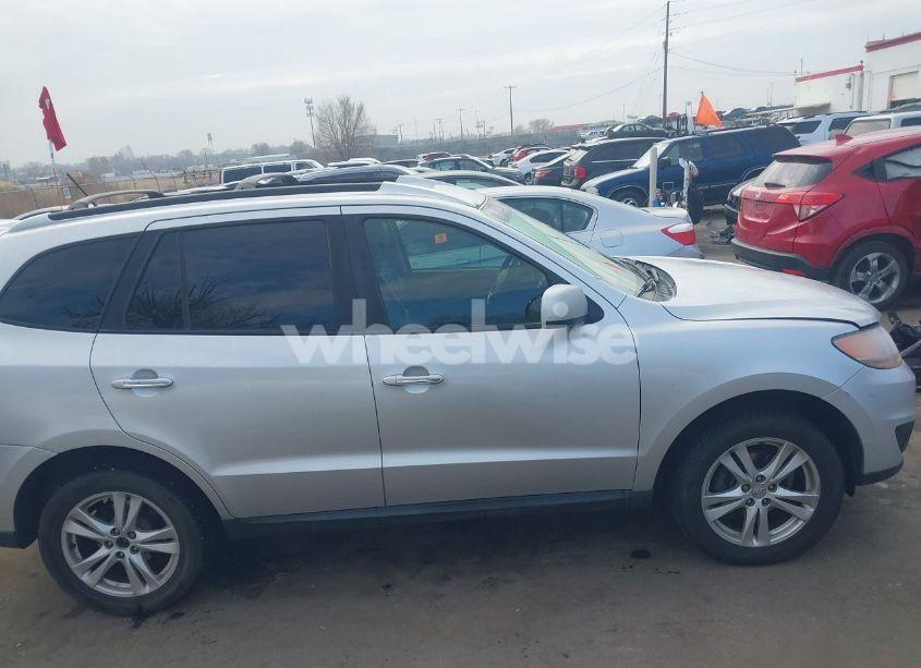 Photo 13 of 2011 Hyundai Santa FE LIMITED V6 (VIN 5XYZKDAG2BG074814)