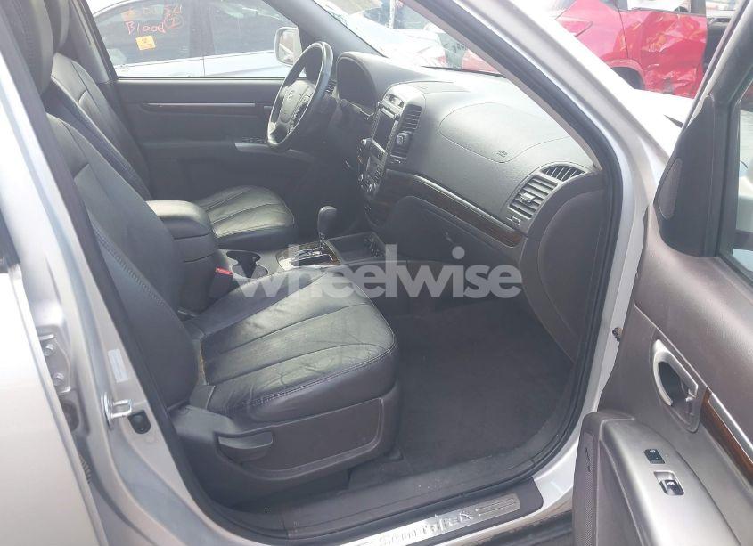 Photo 5 of 2011 Hyundai Santa FE LIMITED V6 (VIN 5XYZKDAG2BG074814)