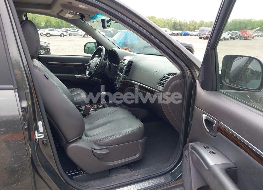 Photo 5 of 2011 Hyundai Santa FE LIMITED V6 (VIN 5XYZKDAG2BG091290)