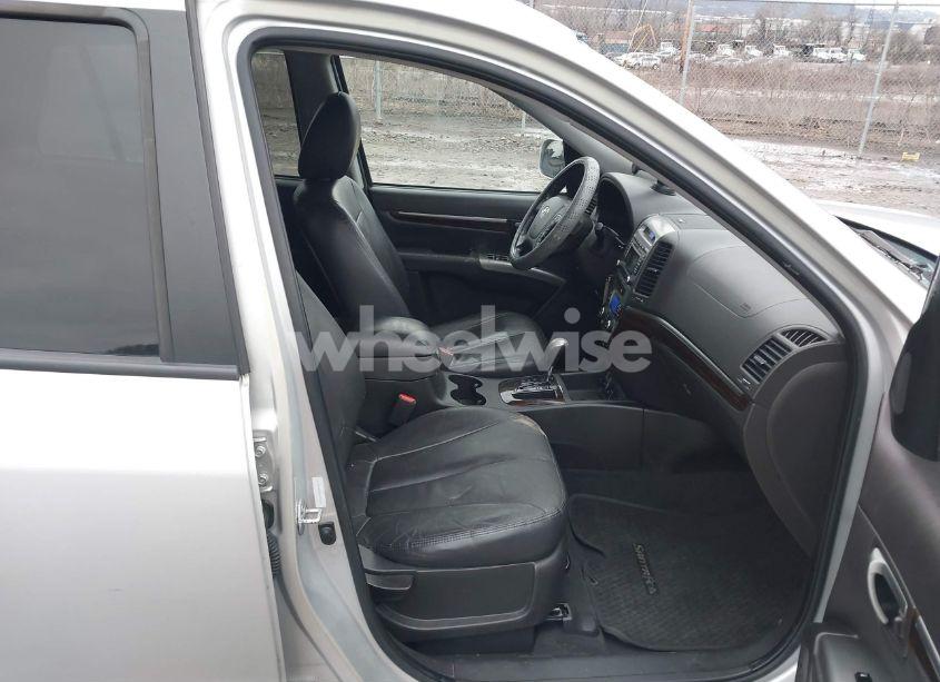 Photo 5 of 2012 Hyundai Santa FE LIMITED V6 (VIN 5XYZKDAG2CG096359)