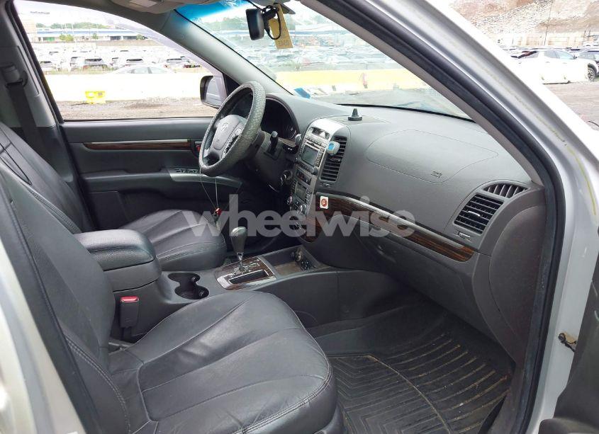 Photo 5 of 2011 Hyundai Santa FE LIMITED V6 (VIN 5XYZKDAG4BG059327)