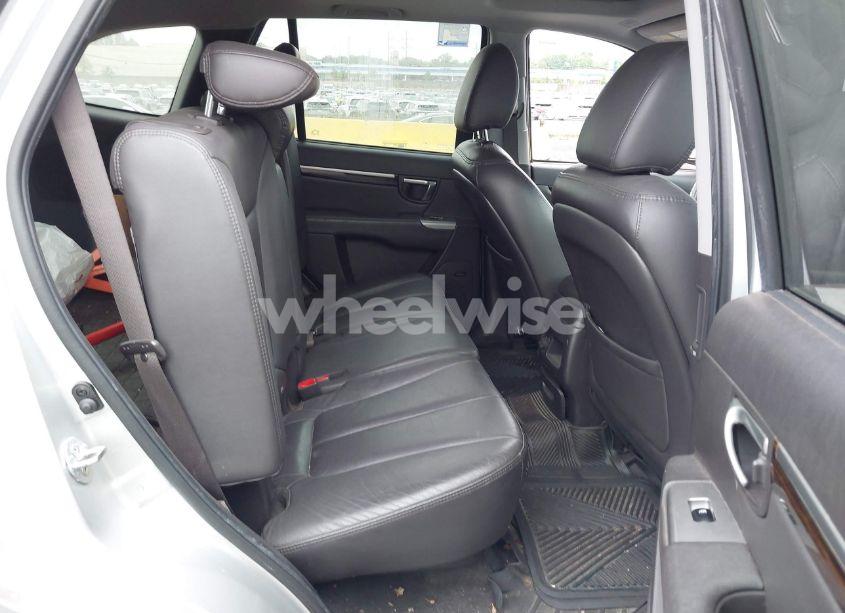 Photo 8 of 2011 Hyundai Santa FE LIMITED V6 (VIN 5XYZKDAG4BG059327)