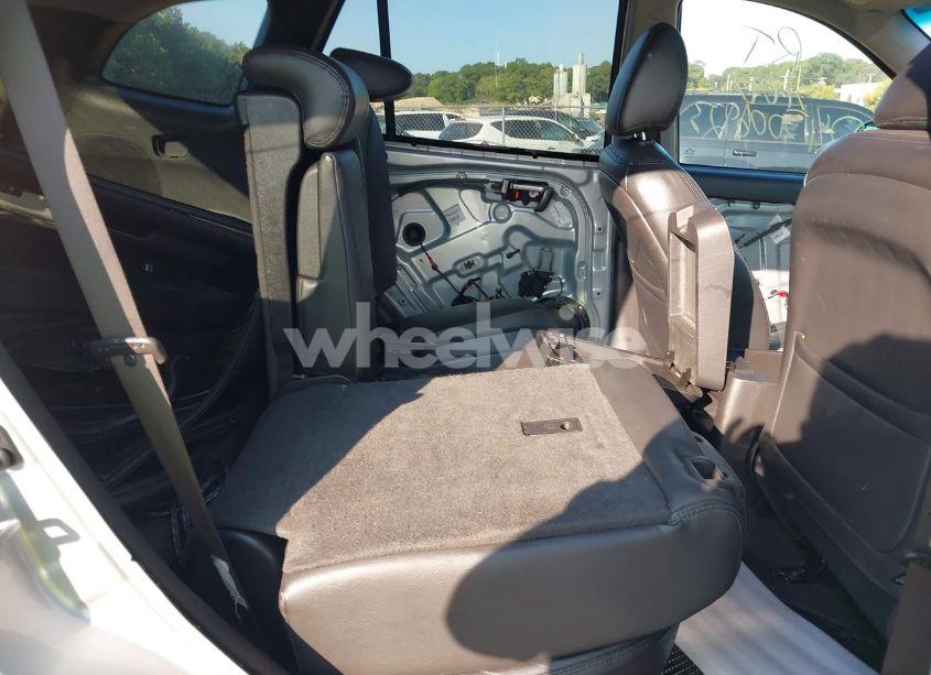 Photo 8 of 2011 Hyundai Santa FE LIMITED V6 (VIN 5XYZKDAG6BG054016)