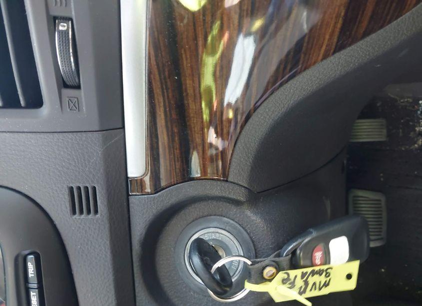 Photo 11 of 2011 Hyundai Santa FE LIMITED V6 (VIN 5XYZKDAG8BG026122)