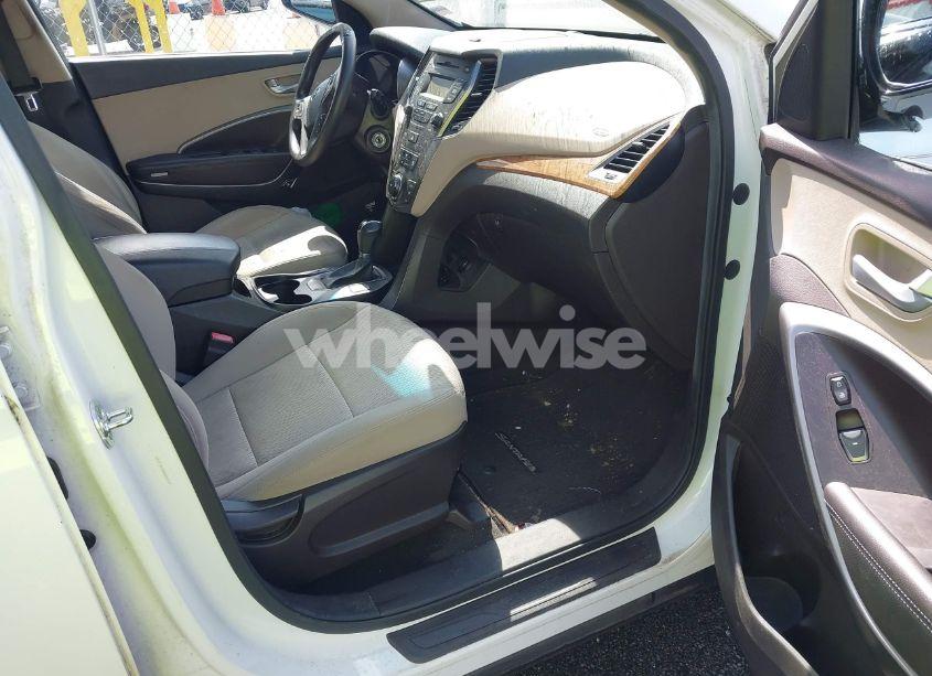 Photo 5 of 2014 Hyundai Santa FE SPORT 2.4L (VIN 5XYZT3LB0EG205719)