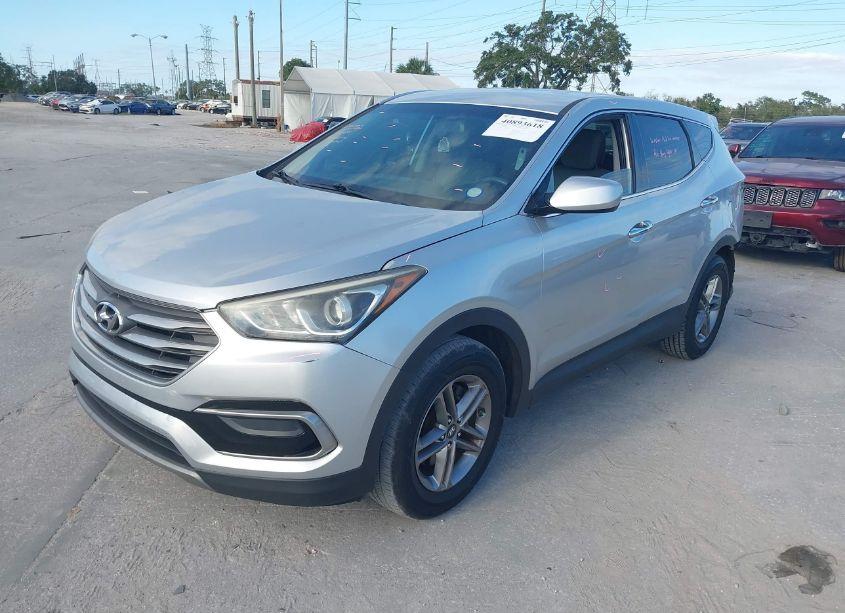 Photo 2 of 2017 Hyundai Santa FE SPORT 2.4L (VIN 5XYZT3LB0HG450427)