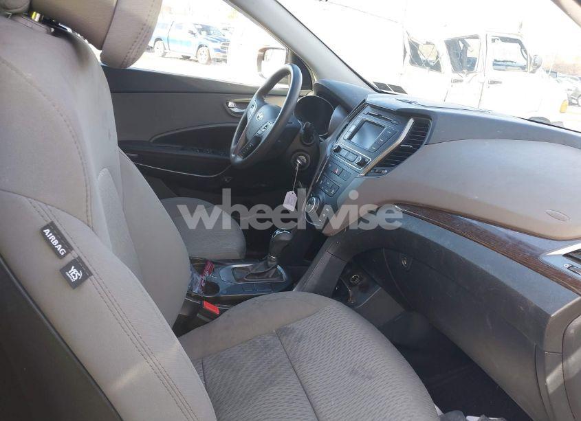 Photo 5 of 2017 Hyundai Santa FE SPORT 2.4L (VIN 5XYZT3LB0HG472704)