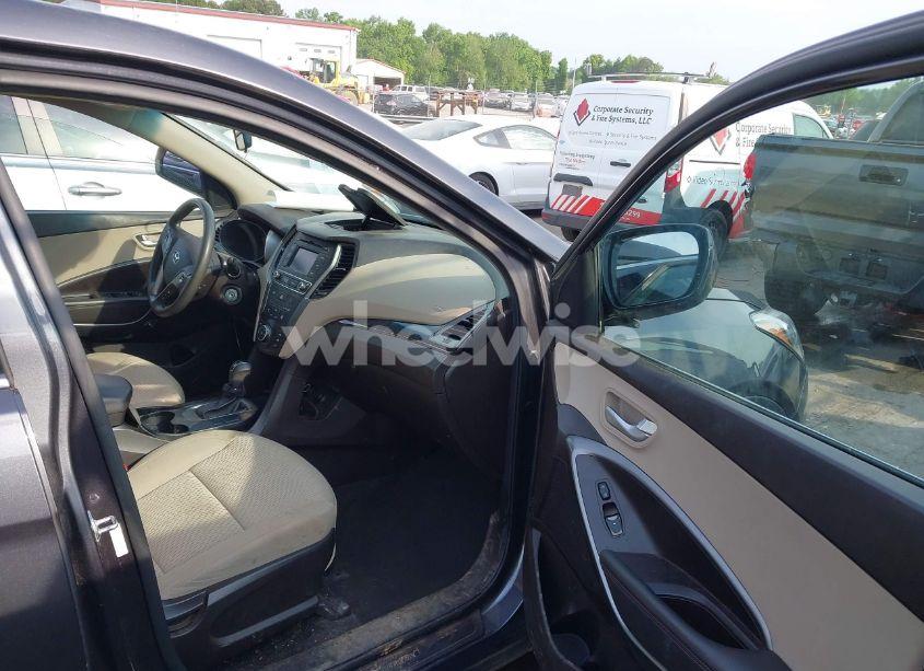 Photo 5 of 2018 Hyundai Santa FE SPORT 2.4L (VIN 5XYZT3LB0JG525150)