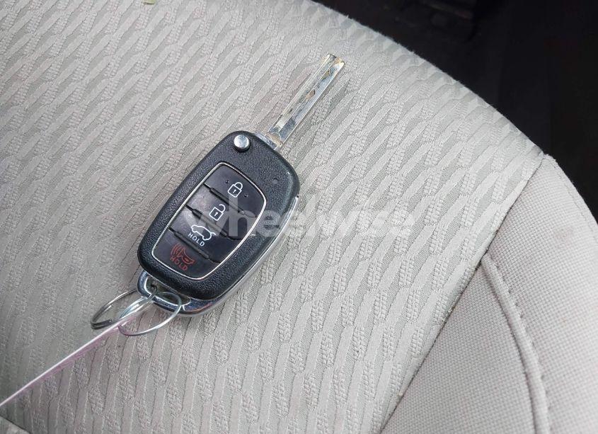 Photo 11 of 2018 Hyundai Santa FE SPORT 2.4L (VIN 5XYZT3LB0JG542420)