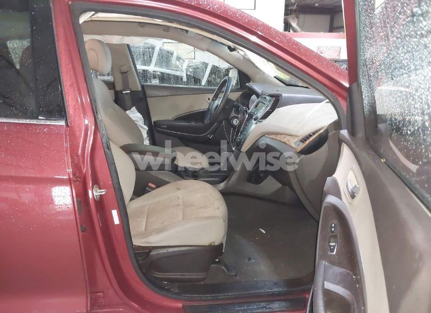 Photo 5 of 2013 Hyundai Santa FE SPORT (VIN 5XYZT3LB1DG016527)