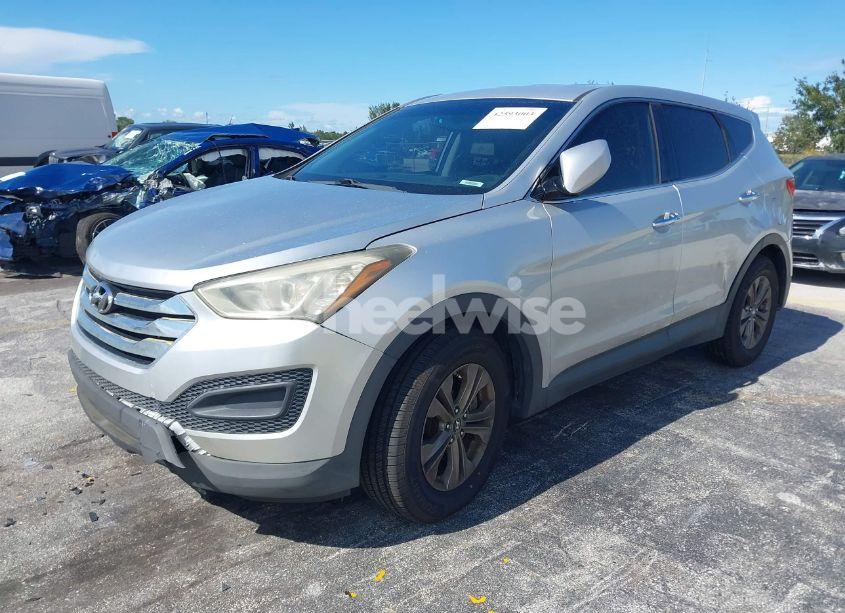 Photo 2 of 2014 Hyundai Santa FE SPORT 2.4L (VIN 5XYZT3LB1EG202117)
