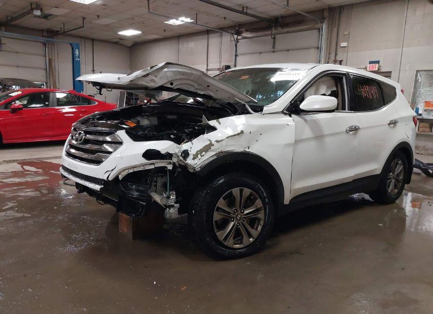 Photo 2 of 2013 Hyundai Santa FE SPORT (VIN 5XYZT3LB2DG032039)