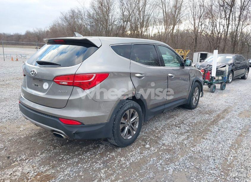 Photo 4 of 2013 Hyundai Santa FE SPORT (VIN 5XYZT3LB2DG060598)