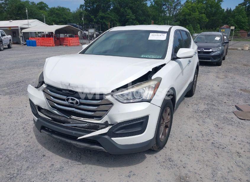 Photo 2 of 2014 Hyundai Santa FE SPORT 2.4L (VIN 5XYZT3LB2EG223865)