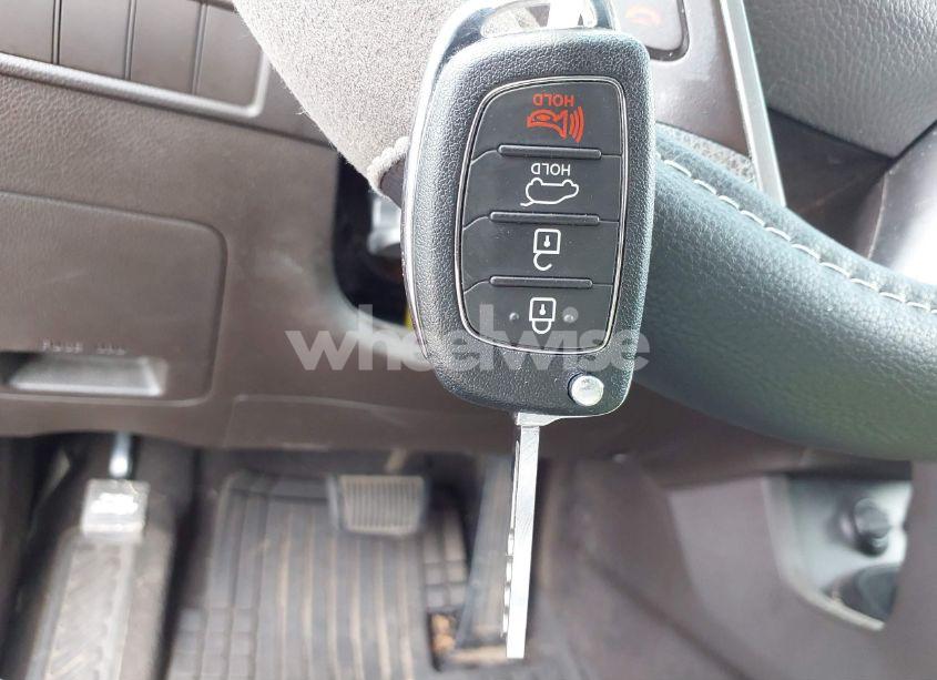 Photo 11 of 2016 Hyundai Santa FE SPORT 2.4L (VIN 5XYZT3LB2GG318140)