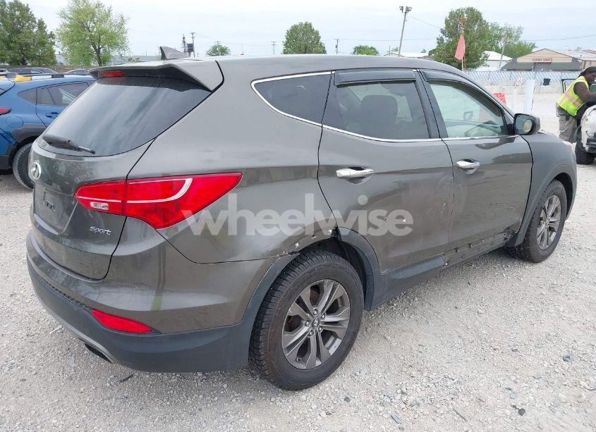 Photo 4 of 2013 Hyundai Santa FE SPORT (VIN 5XYZT3LB3DG002063)