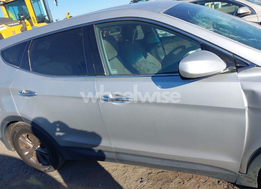 Photo 14 of 2014 Hyundai Santa FE SPORT 2.4L (VIN 5XYZT3LB3EG147394)