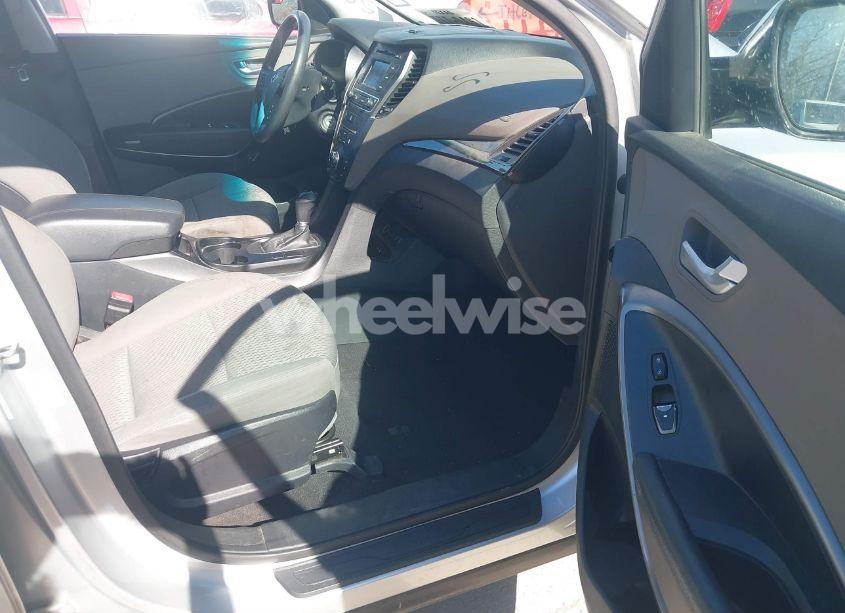 Photo 5 of 2018 Hyundai Santa FE SPORT 2.4L (VIN 5XYZT3LB4JG555283)