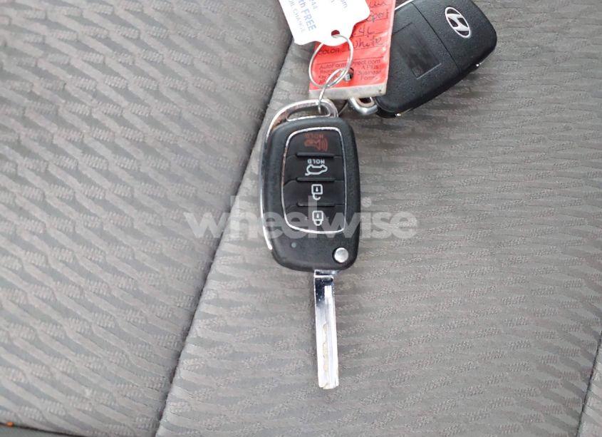 Photo 11 of 2017 Hyundai Santa FE SPORT 2.4L (VIN 5XYZT3LB5HG418332)