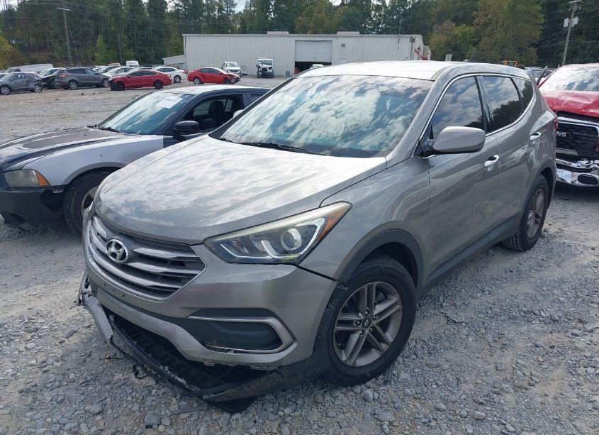 Photo 2 of 2018 Hyundai Santa FE SPORT 2.4L (VIN 5XYZT3LB7JG538476)