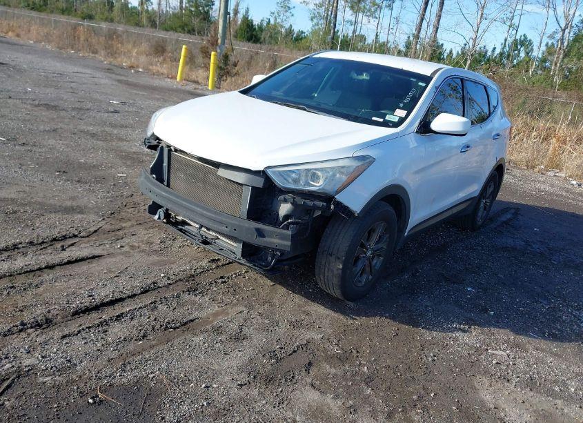 Photo 2 of 2014 Hyundai Santa FE SPORT 2.4L (VIN 5XYZT3LB8EG201613)