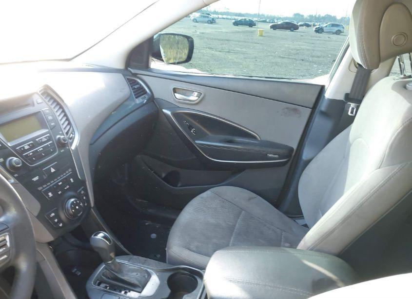 Photo 5 of 2014 Hyundai Santa FE SPORT 2.4L (VIN 5XYZT3LB8EG201613)